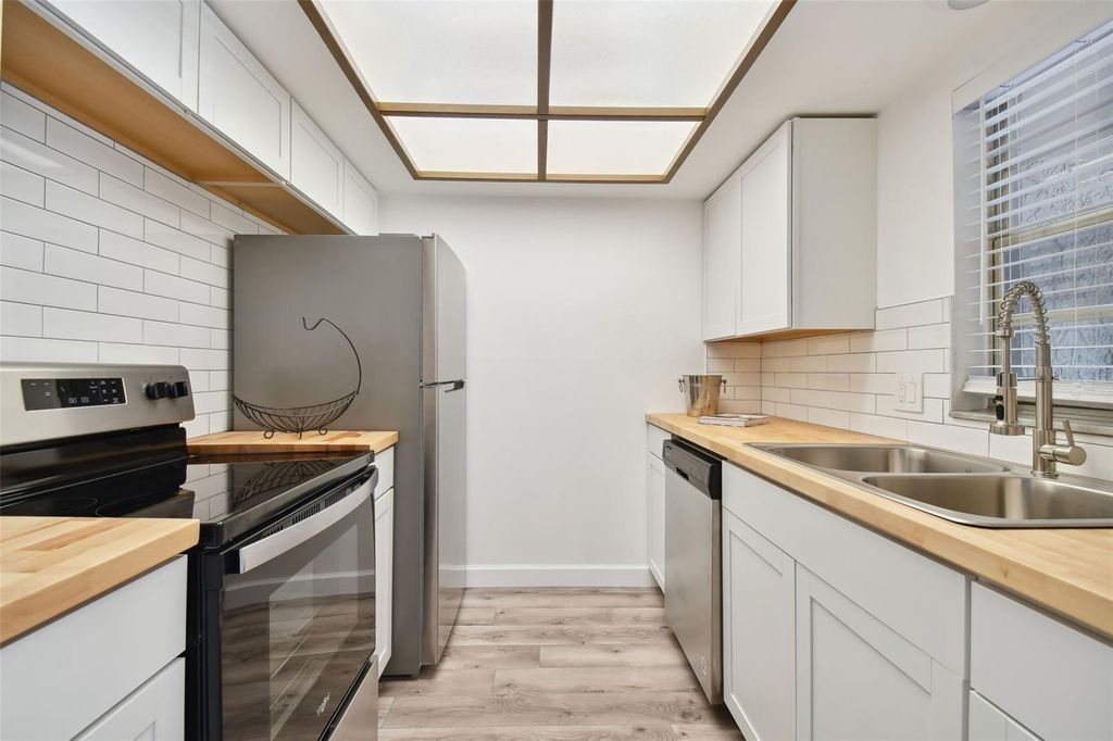 Photo of 9700 Starkey Road #322, Seminole, FL 33777 (MLS # TB8413423)