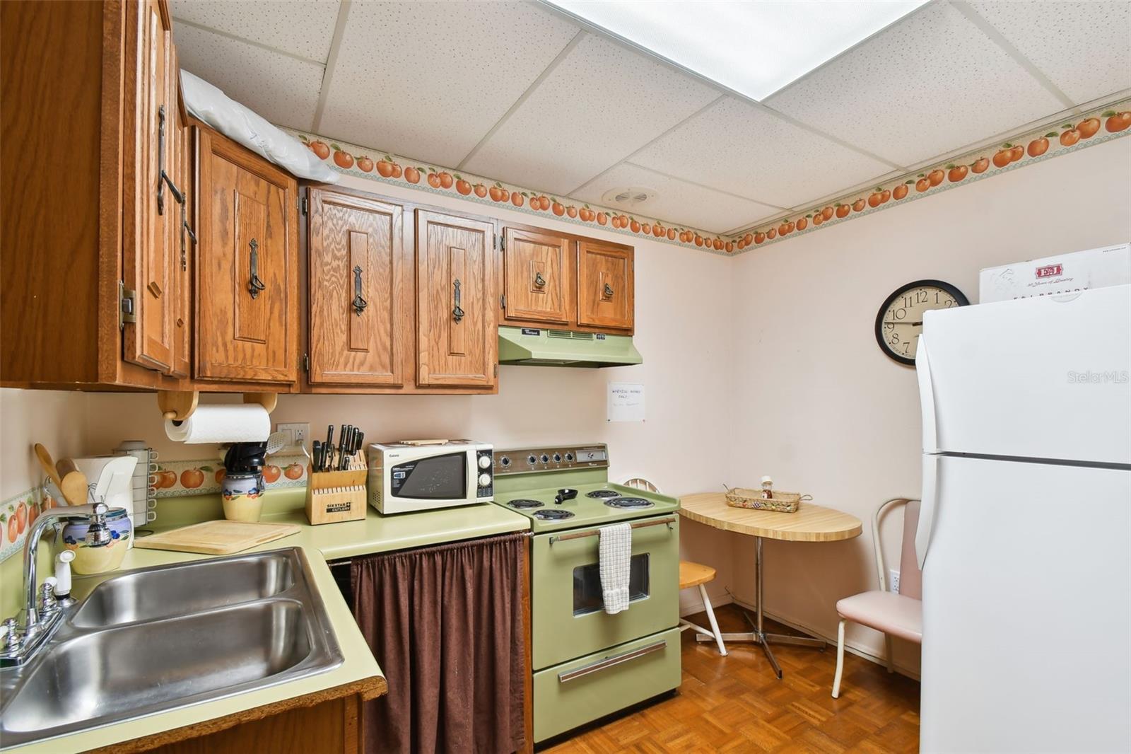 ANTIGUA CONDO - Residential