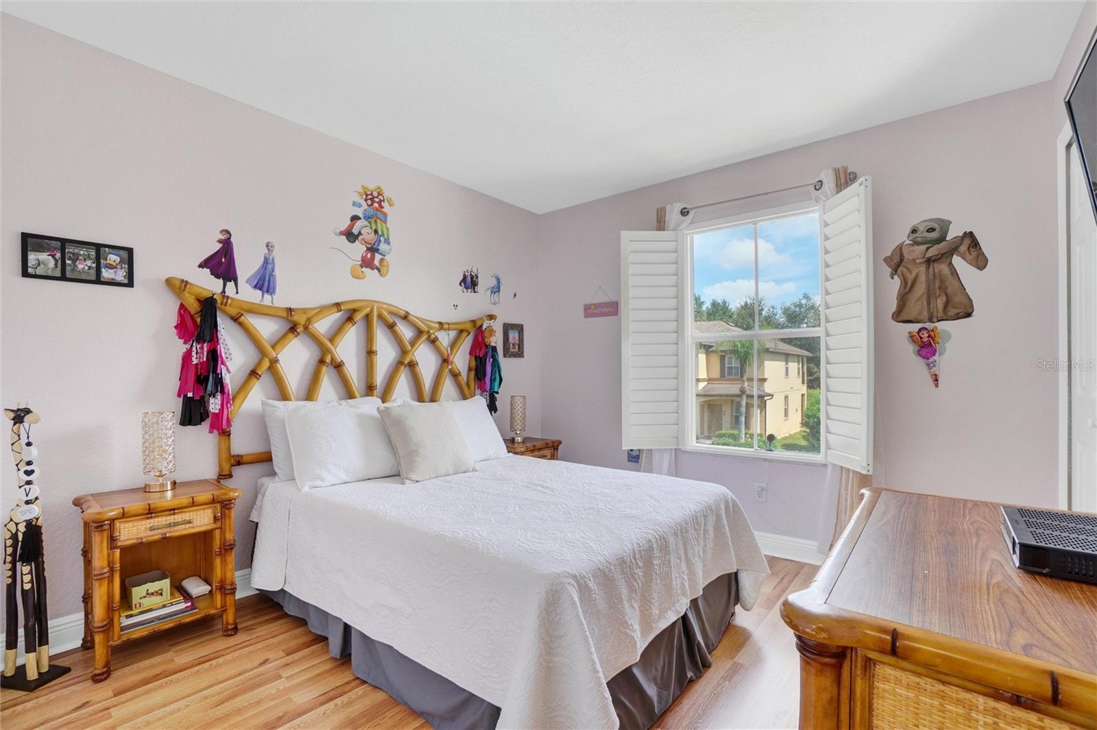 VILLA AT REGAL PALMS CONDO - Residential