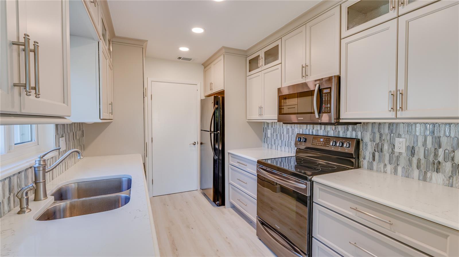 PEPPERMILL AT PROVIDENCE LAKES - Residential