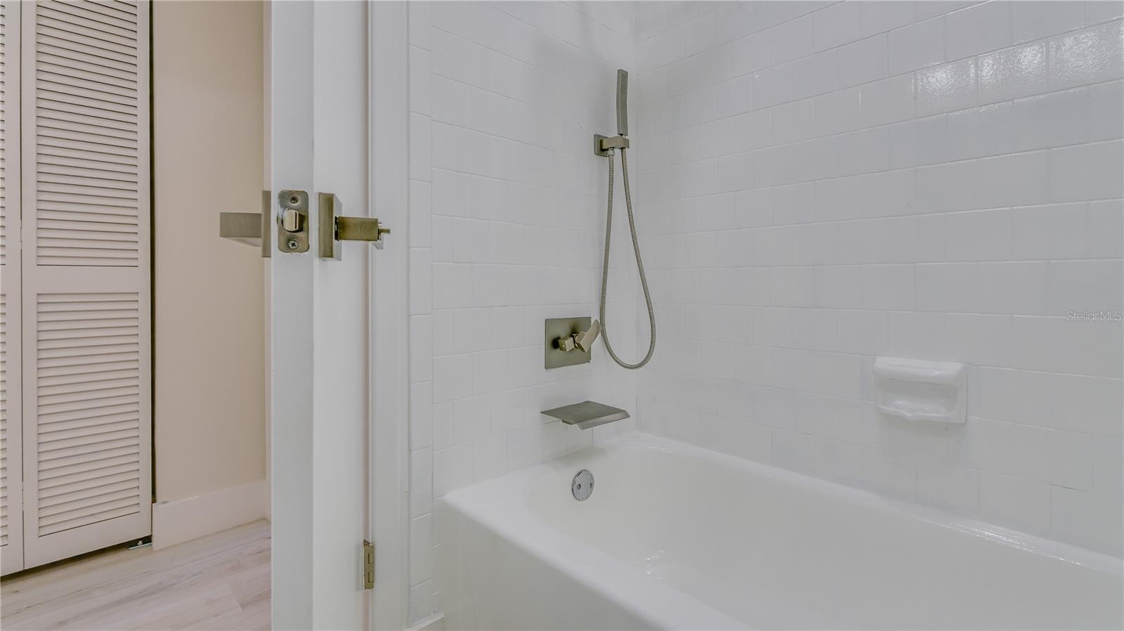 PEPPERMILL AT PROVIDENCE LAKES - Residential