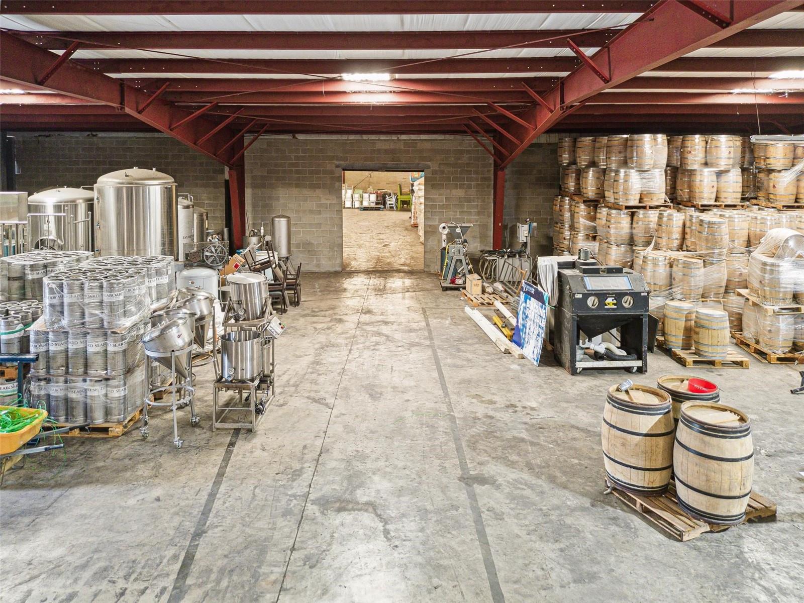 PINELLAS GROVES - Commercial Sale