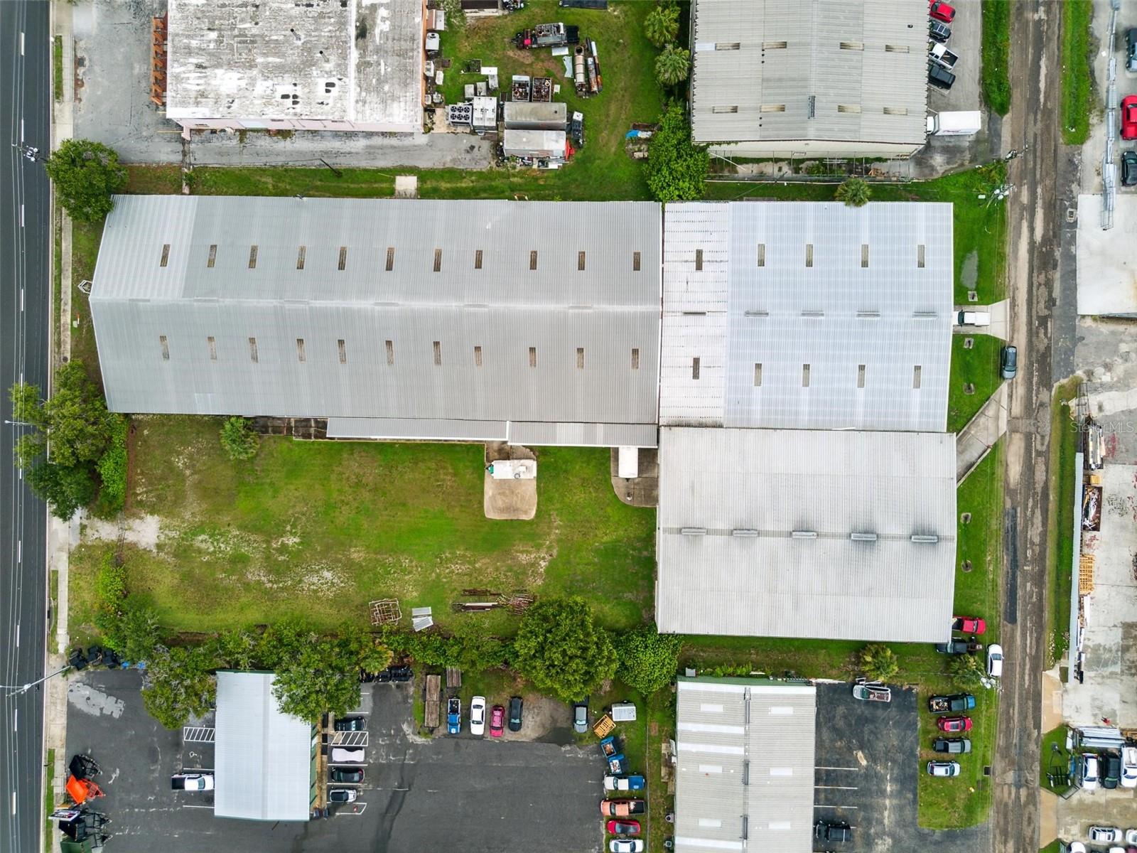 PINELLAS GROVES - Commercial Sale