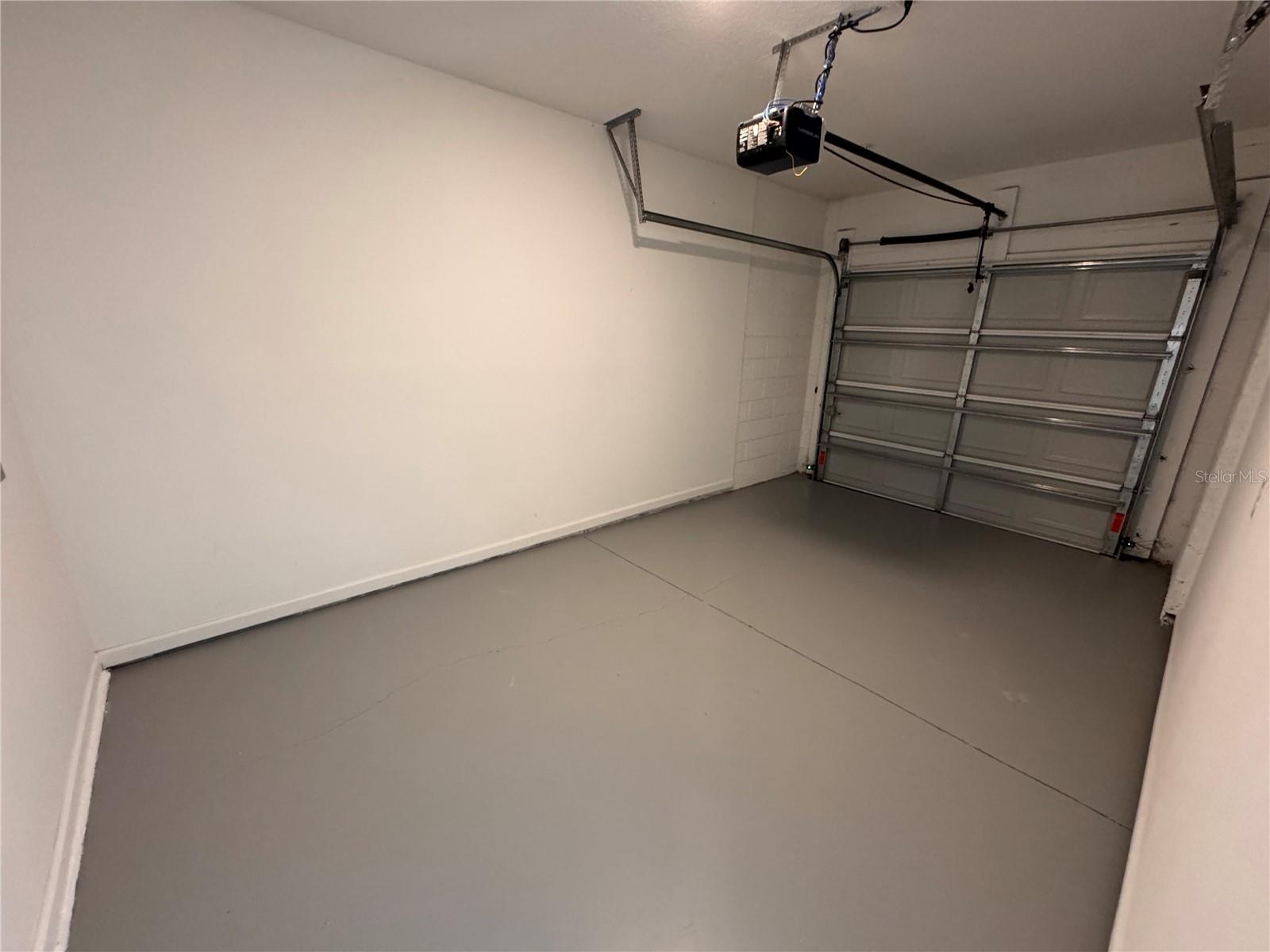 SANDLAKE STATION TWNHMS BLDG 4 - Residential