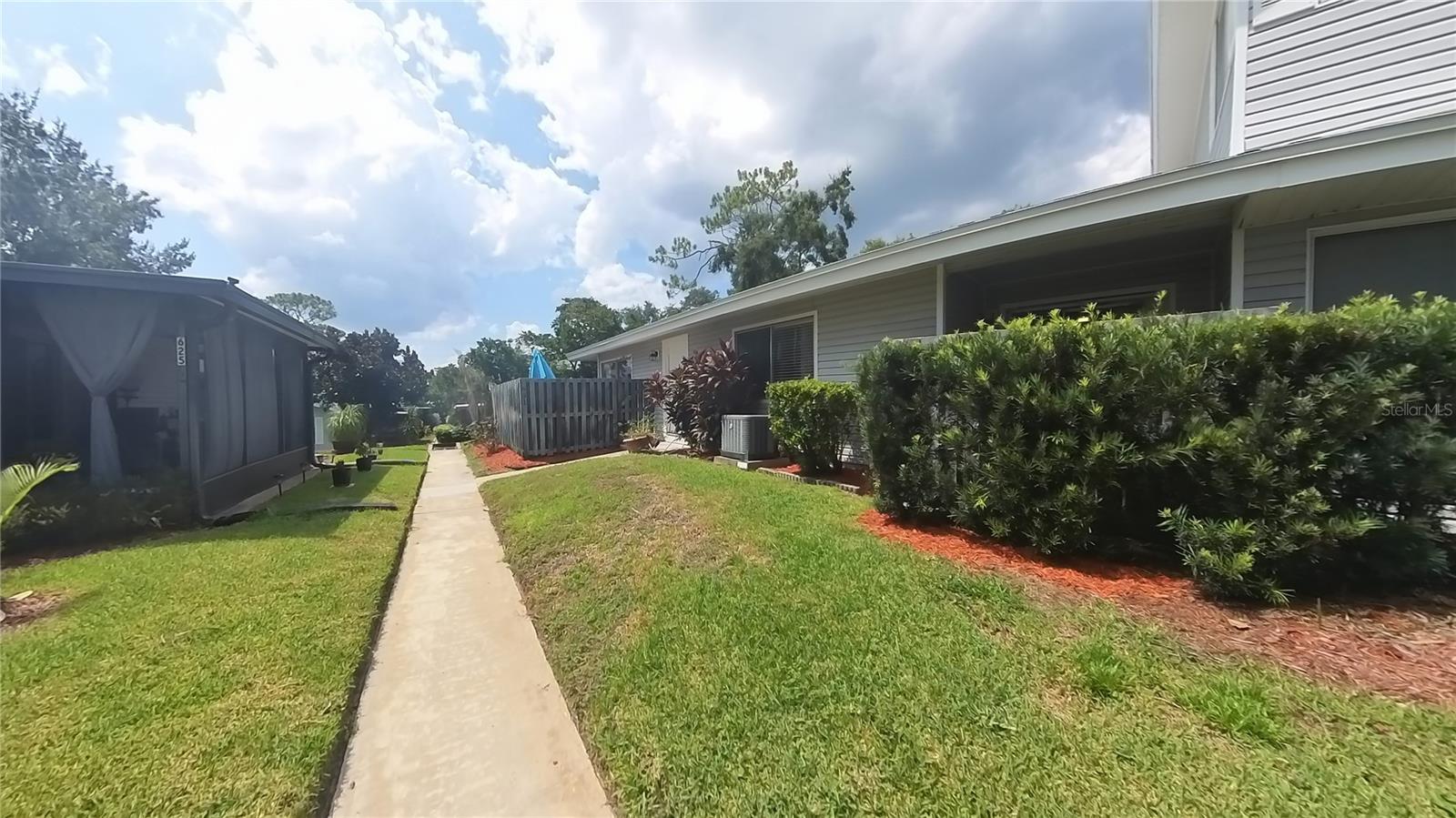631 HEATHERTON VILLAGE