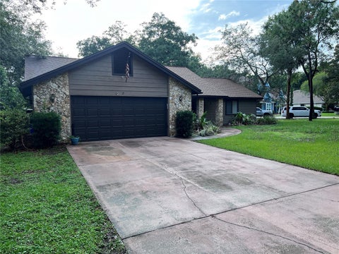 Photo of 357 Tymber Run Run, Ormond Beach, FL 32174 (MLS # O6417610)