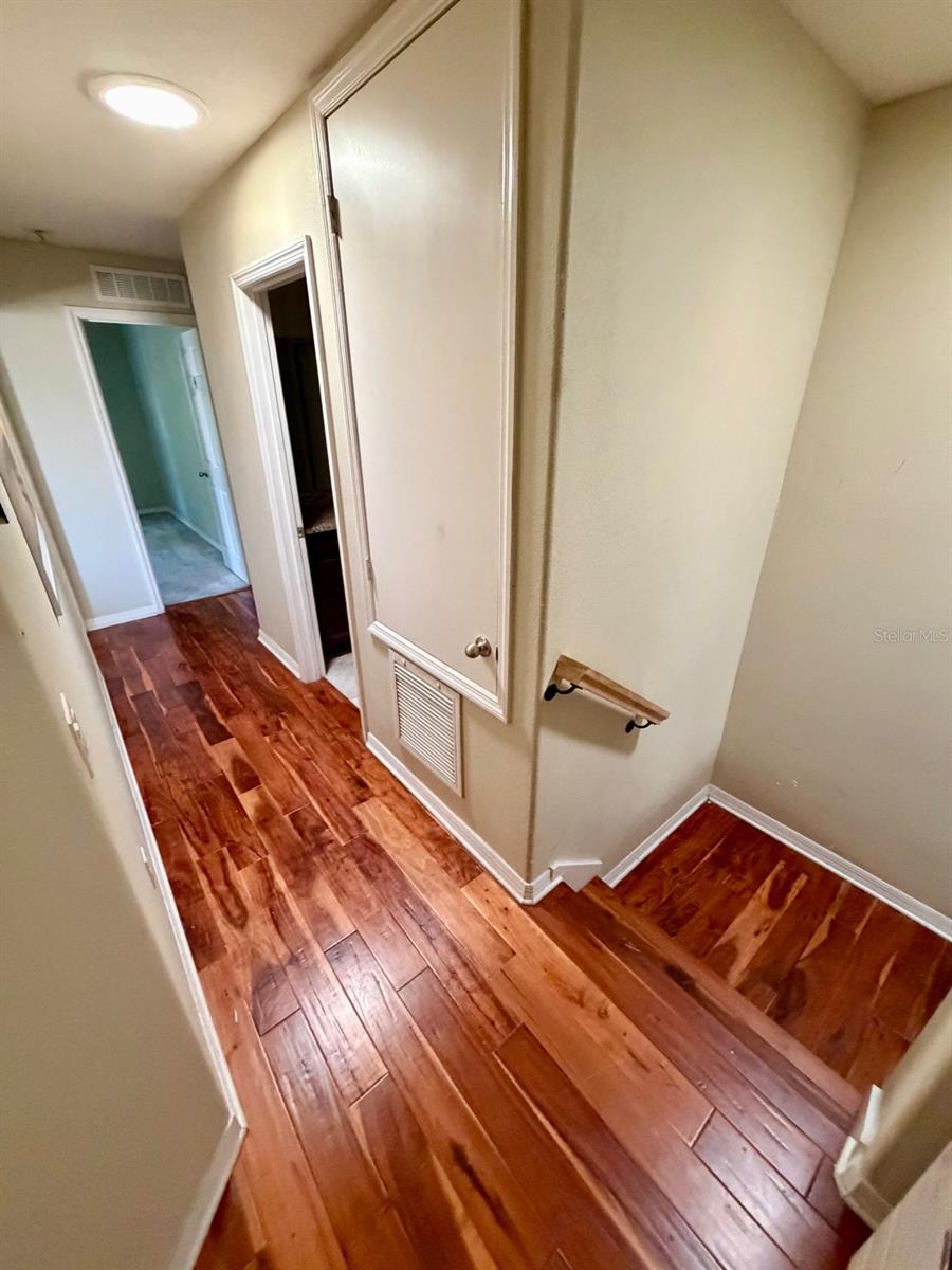 WOODLAND LAKES PRESERVE PHASE 3 - Residential