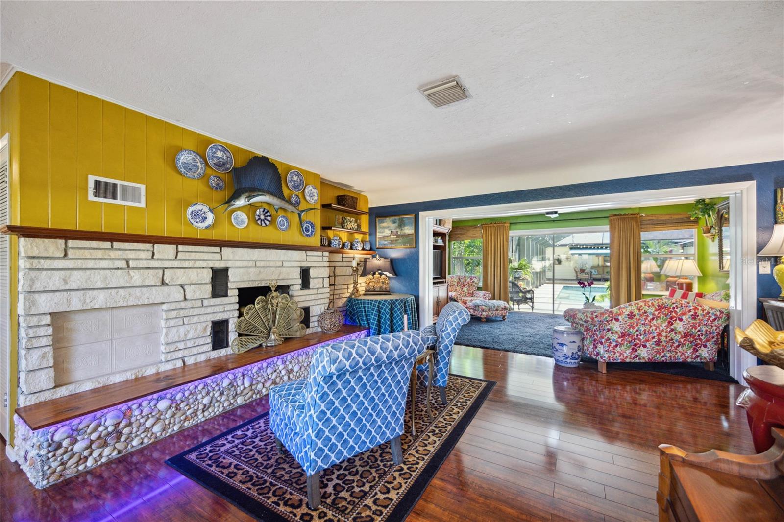 610 POINSETTIA ROAD