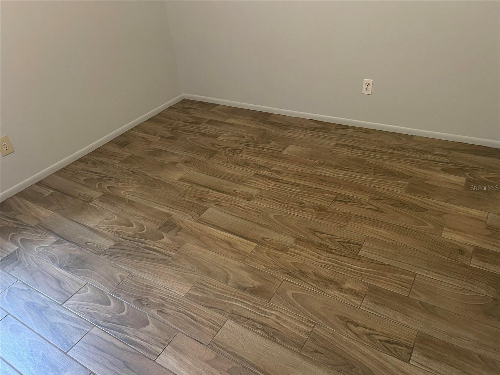 MACKEY GROVE - Residential Lease