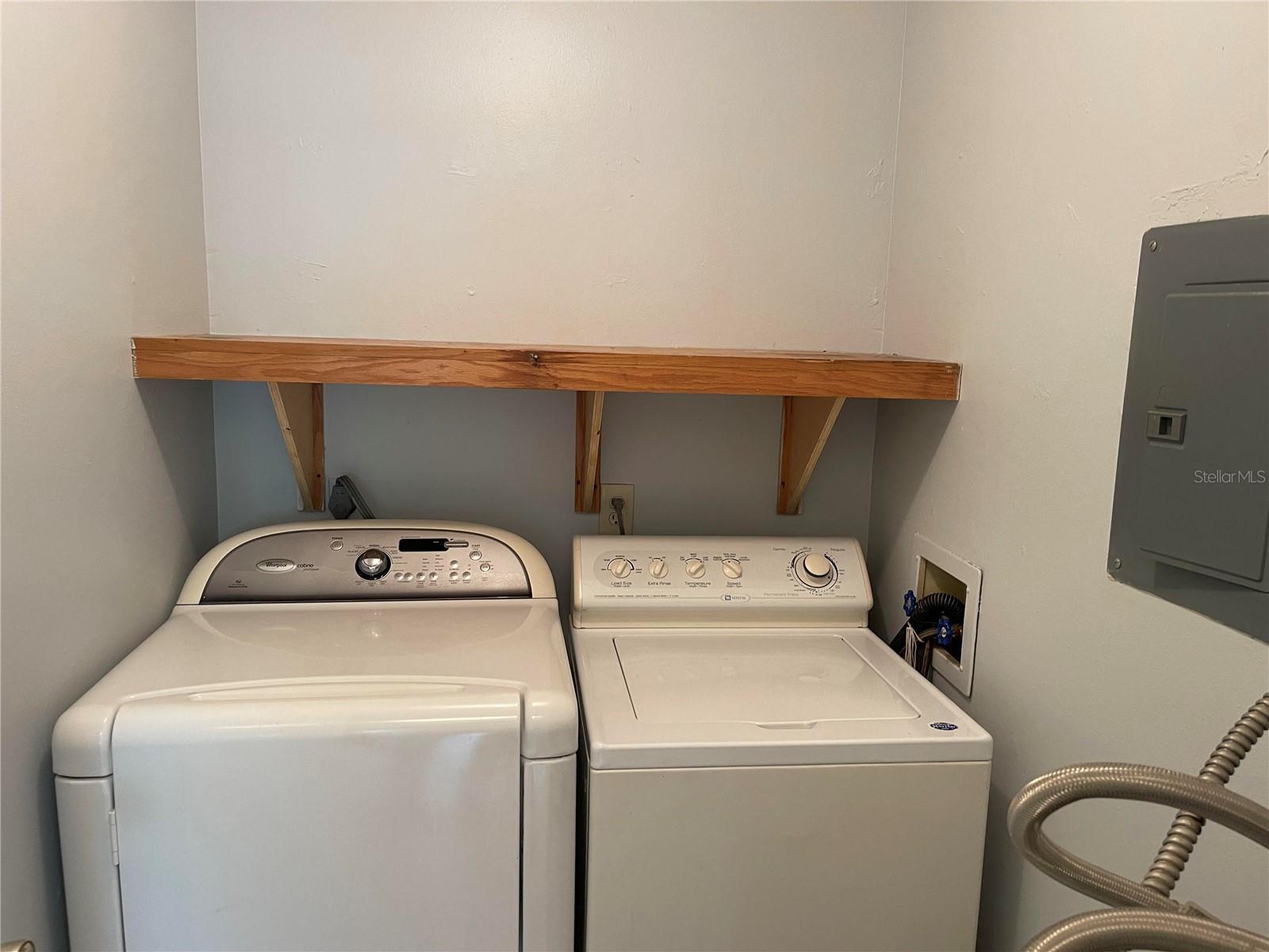 MACKEY GROVE - Residential Lease