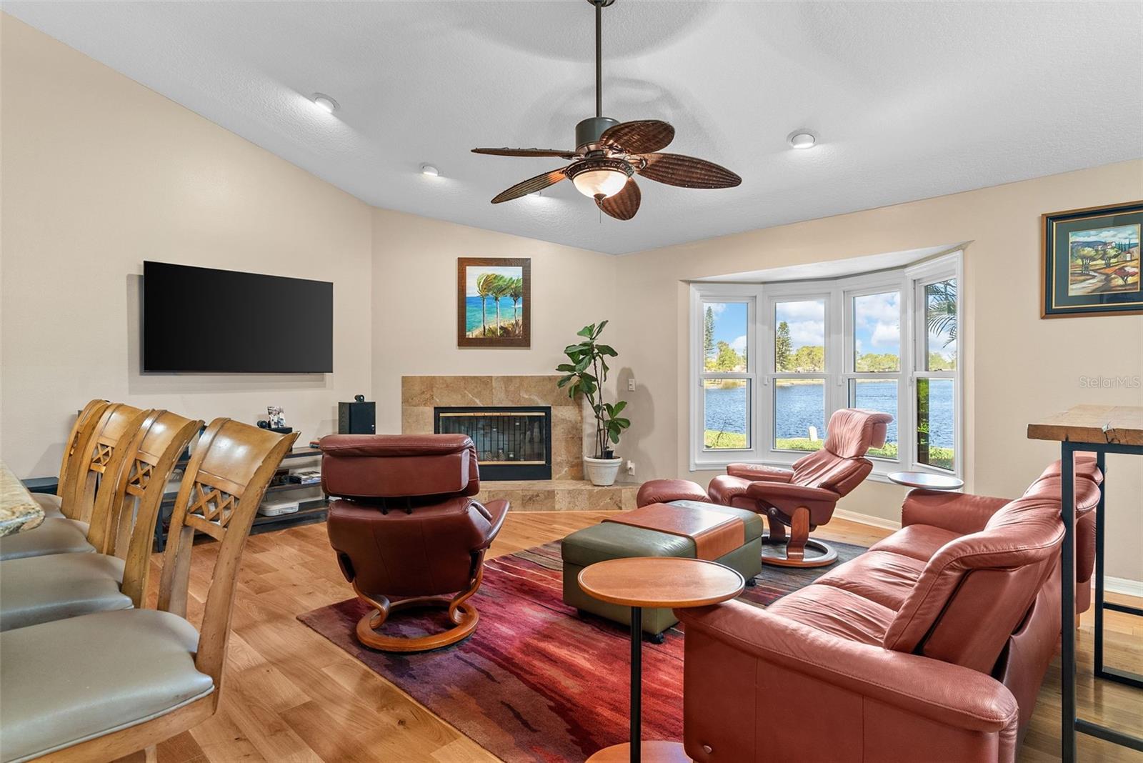 PLACIDO BAYOU - Residential