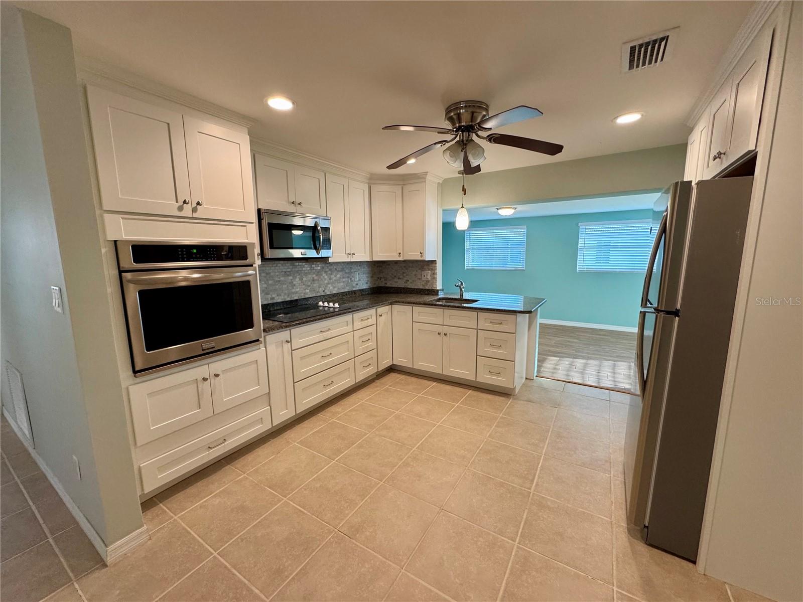 TAMARAC BY THE GULF - Residential