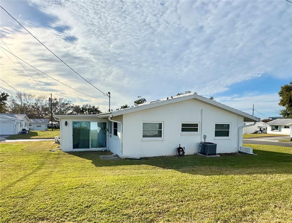 Photo of 14038 94th Place, Seminole, FL 33776 (MLS # TB8466928)