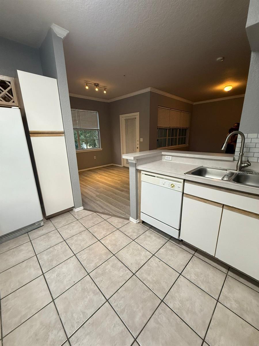 MADISON AT METROWEST CONDO - Residential