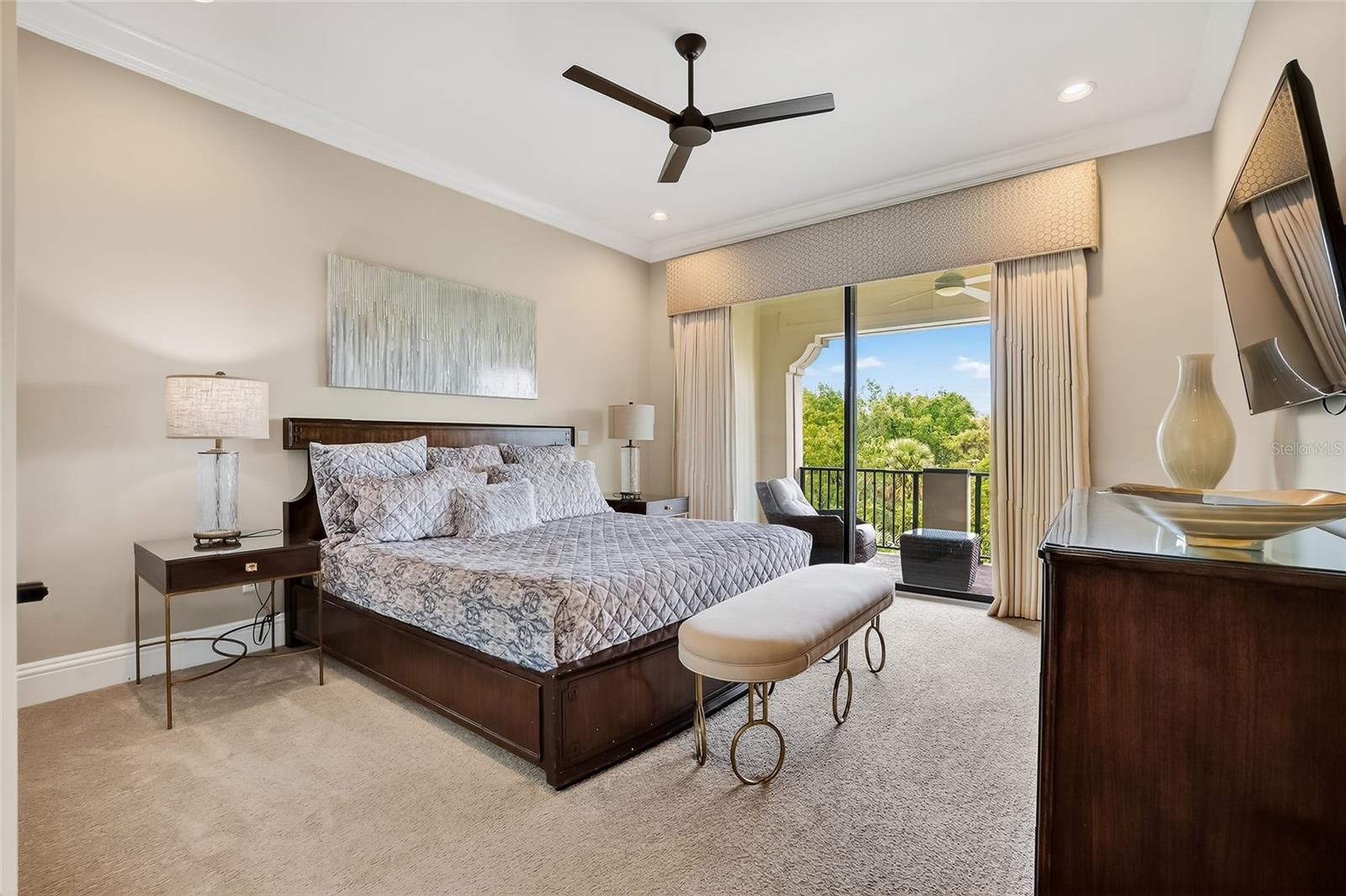 REUNION WEST VLGS NORTH - Residential