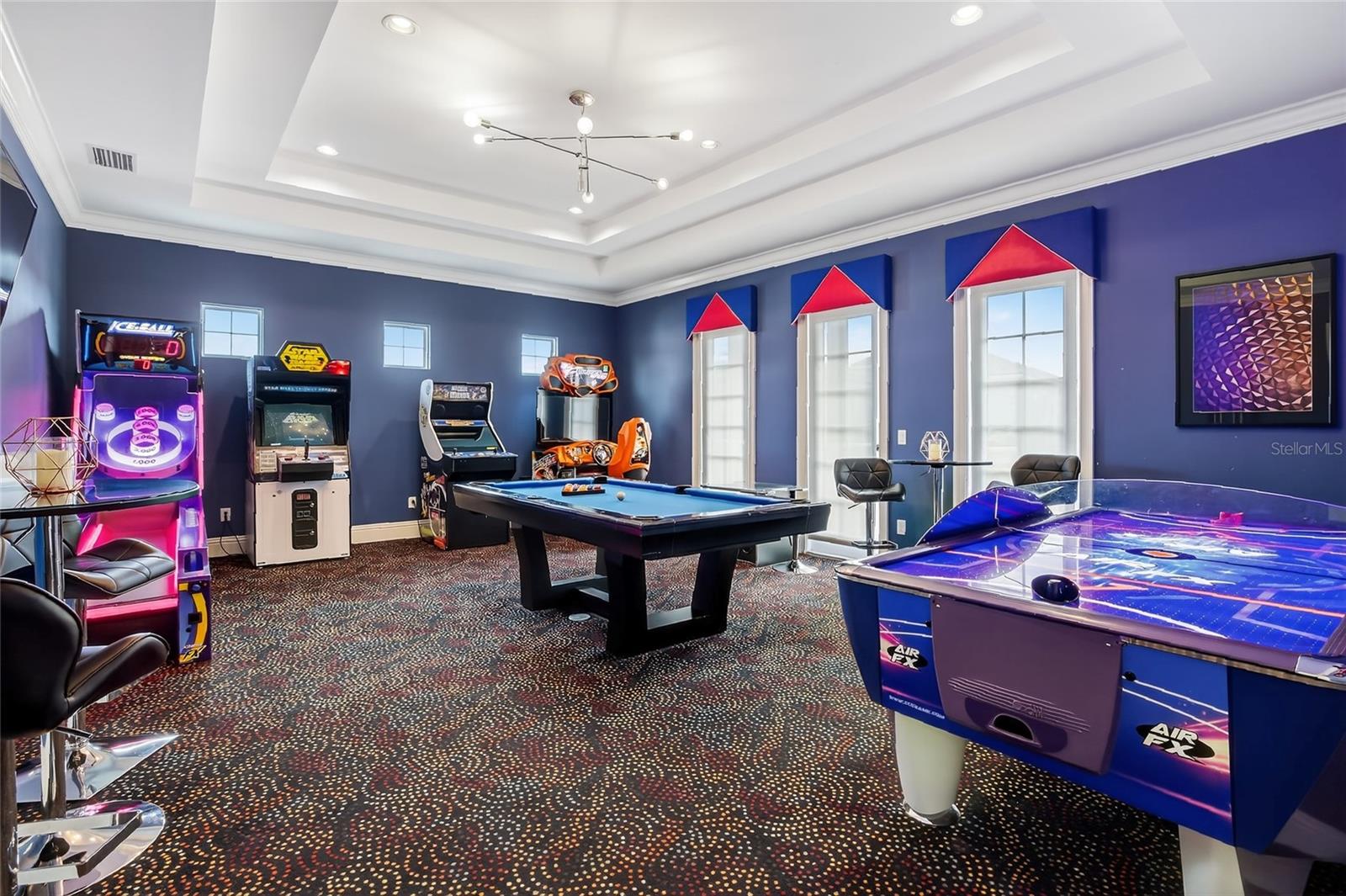 REUNION WEST VLGS NORTH - Residential