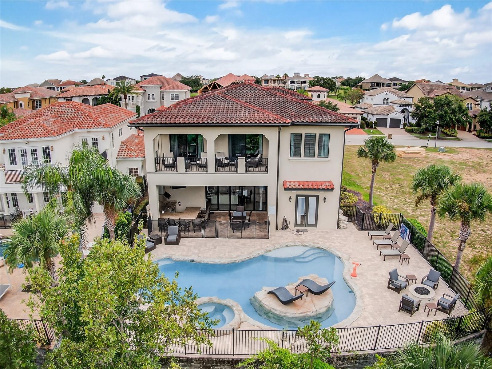 REUNION WEST VLGS NORTH - Residential