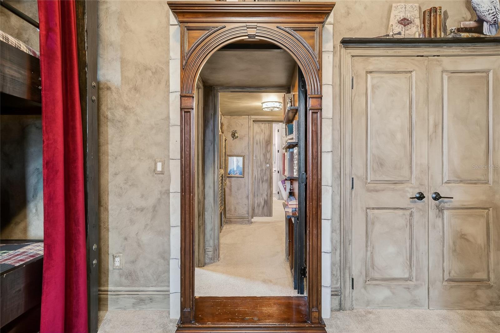 REUNION WEST VLGS NORTH - Residential