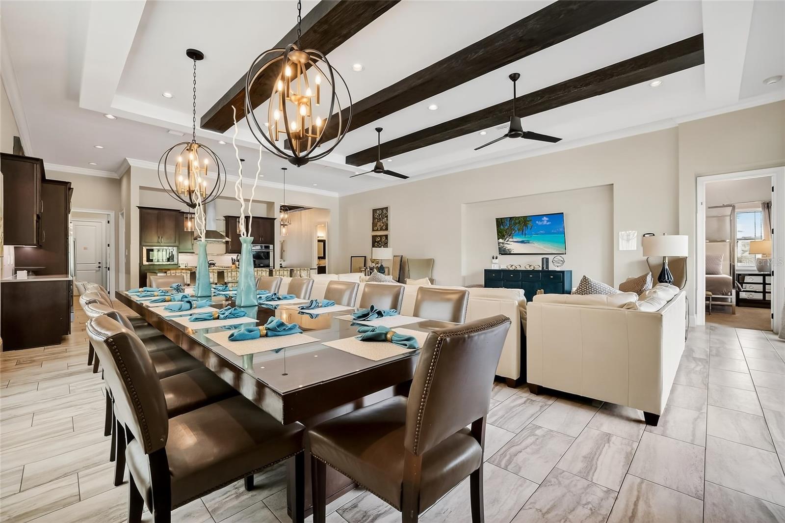 REUNION WEST VLGS NORTH - Residential