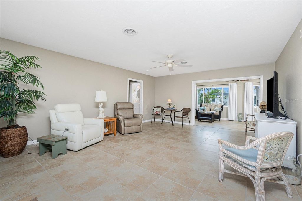 Photo of 1690 Elinor Place, Englewood, FL 34223 (MLS # D6143113)
