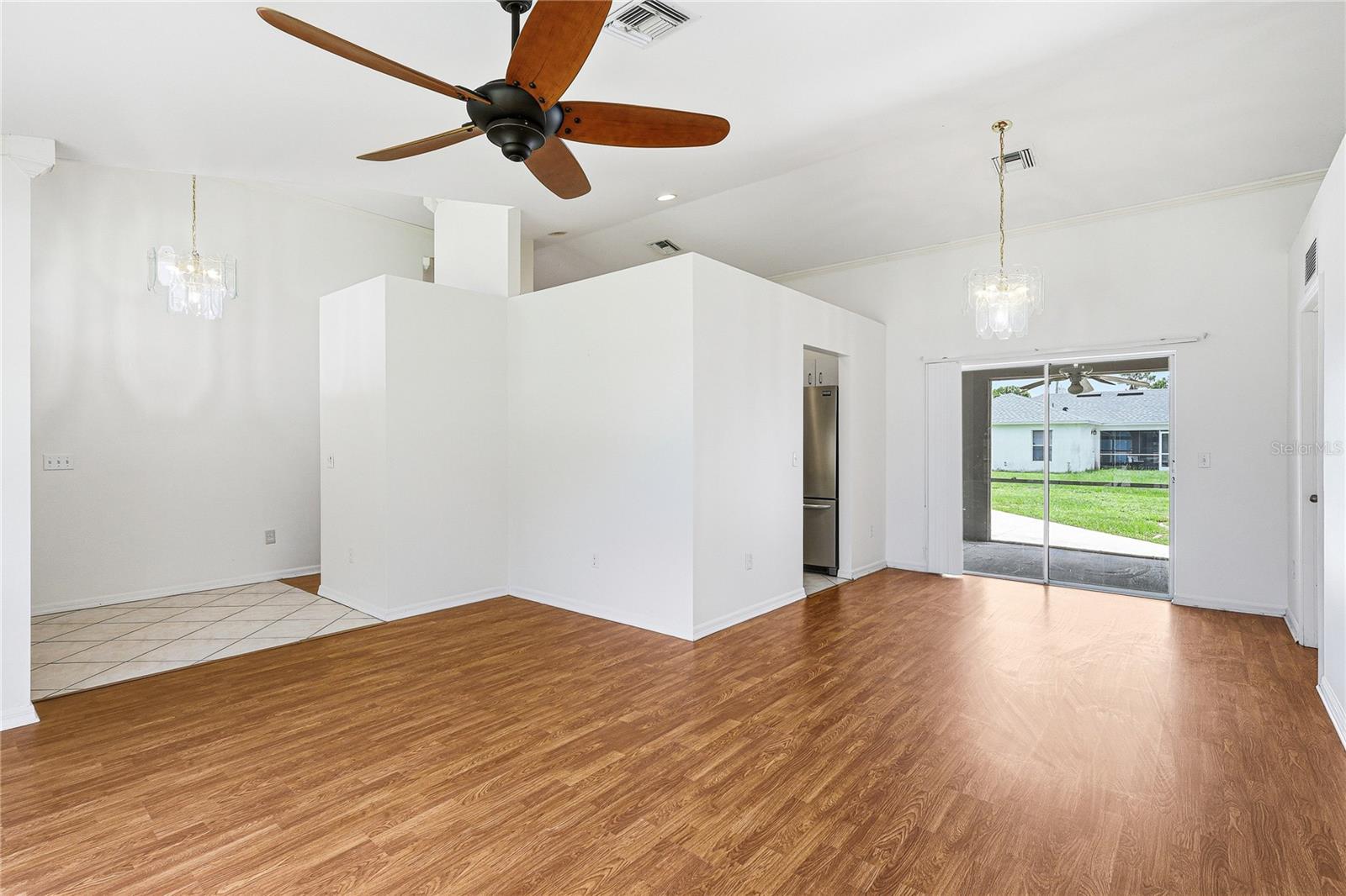 4042 DULUTH TERRACE