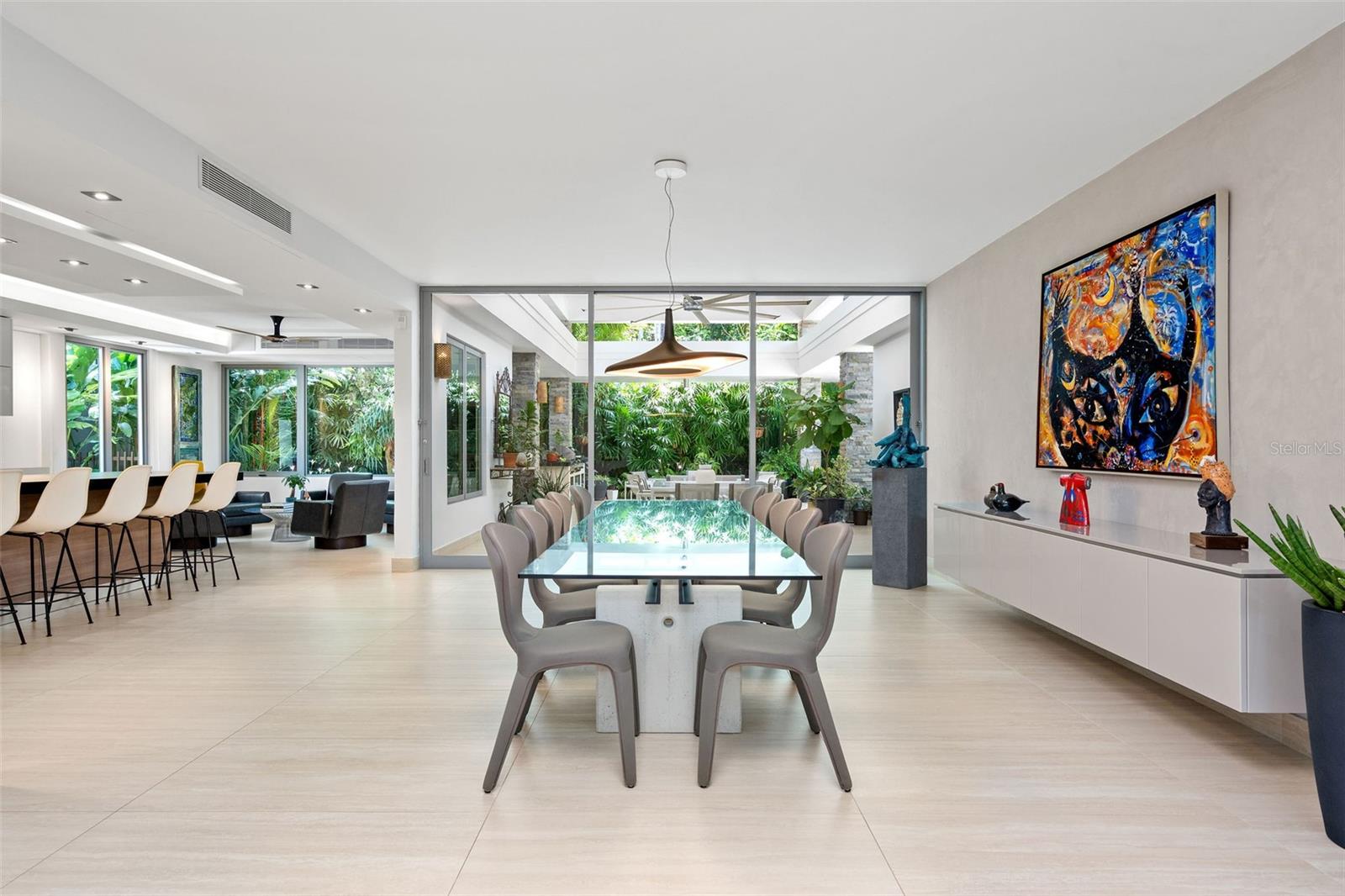 PASEO SAN JUAN - Residential