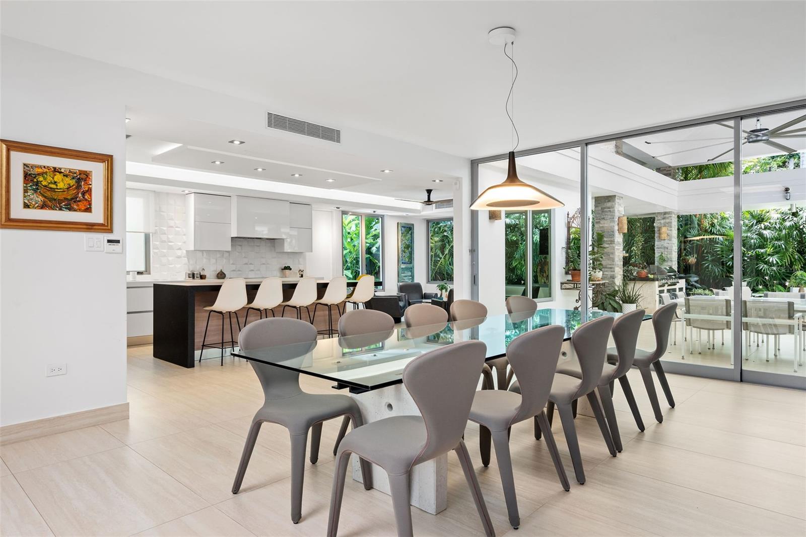 PASEO SAN JUAN - Residential