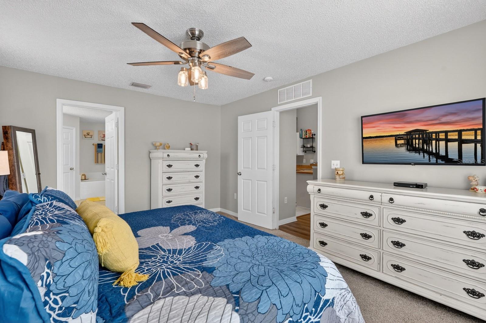 PALM COAST PARK LAKE VIEW SEC 37 - Residential