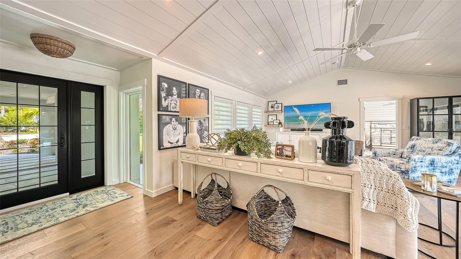 DREAM ISLAND - Residential