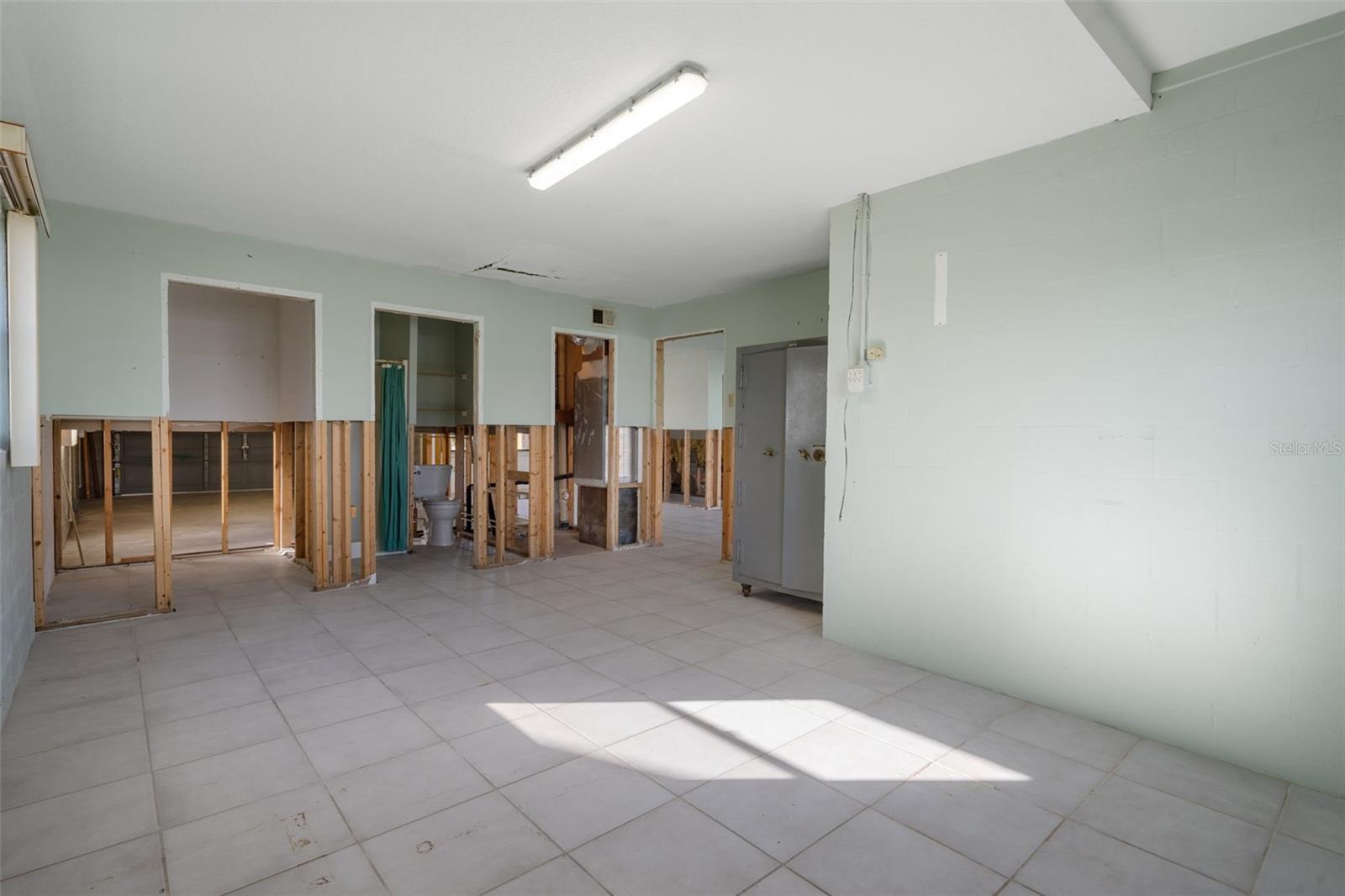 SEA PINES - Residential