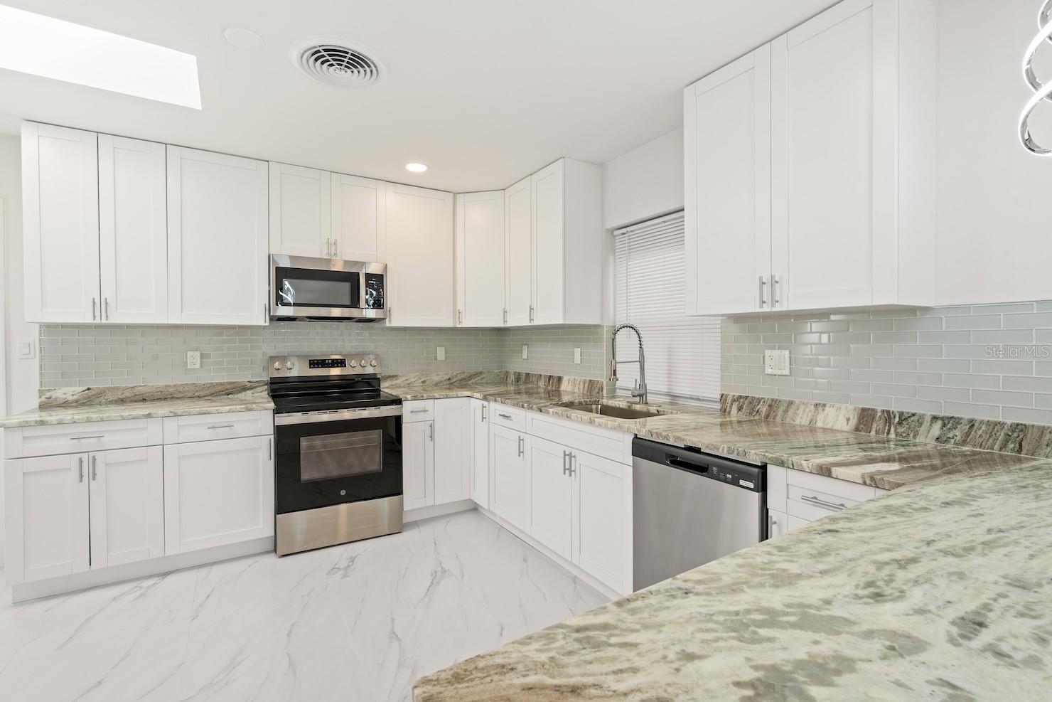 BONAIR HILL SUB - Residential