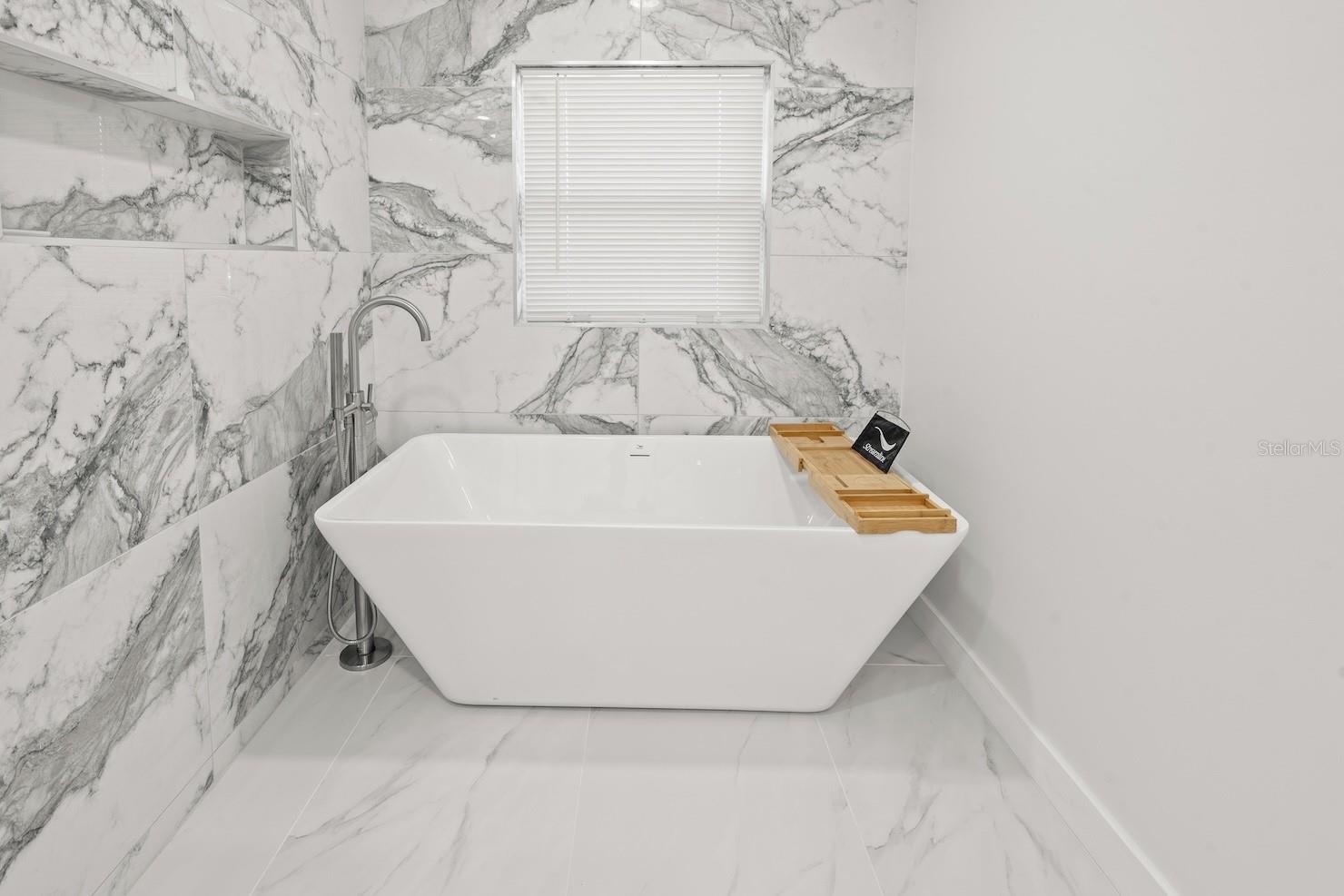 BONAIR HILL SUB - Residential