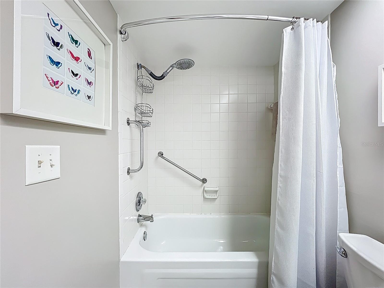 PELICAN COVE I - Residential