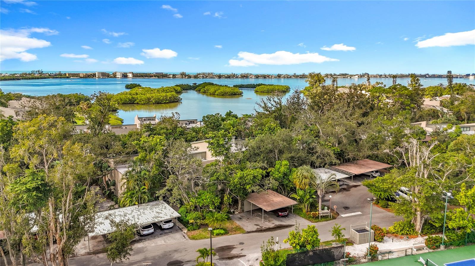 PELICAN COVE I - Residential