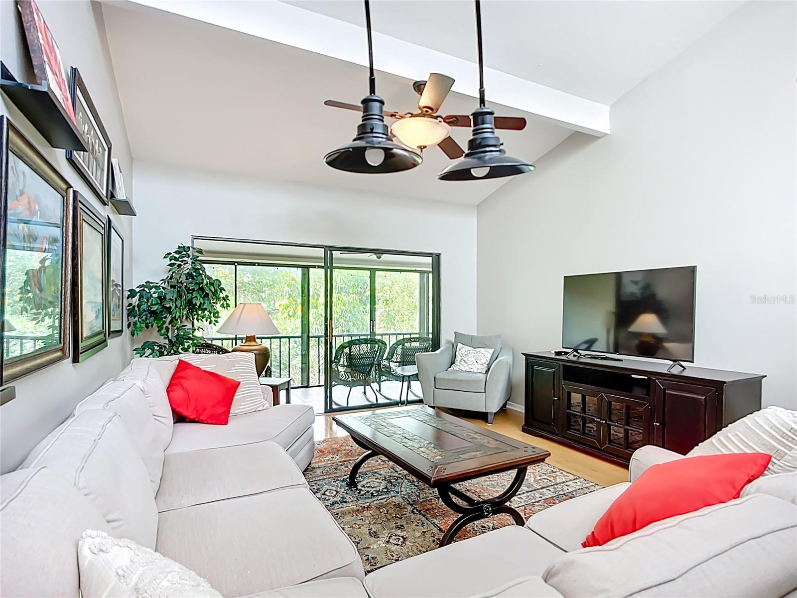 PELICAN COVE I - Residential