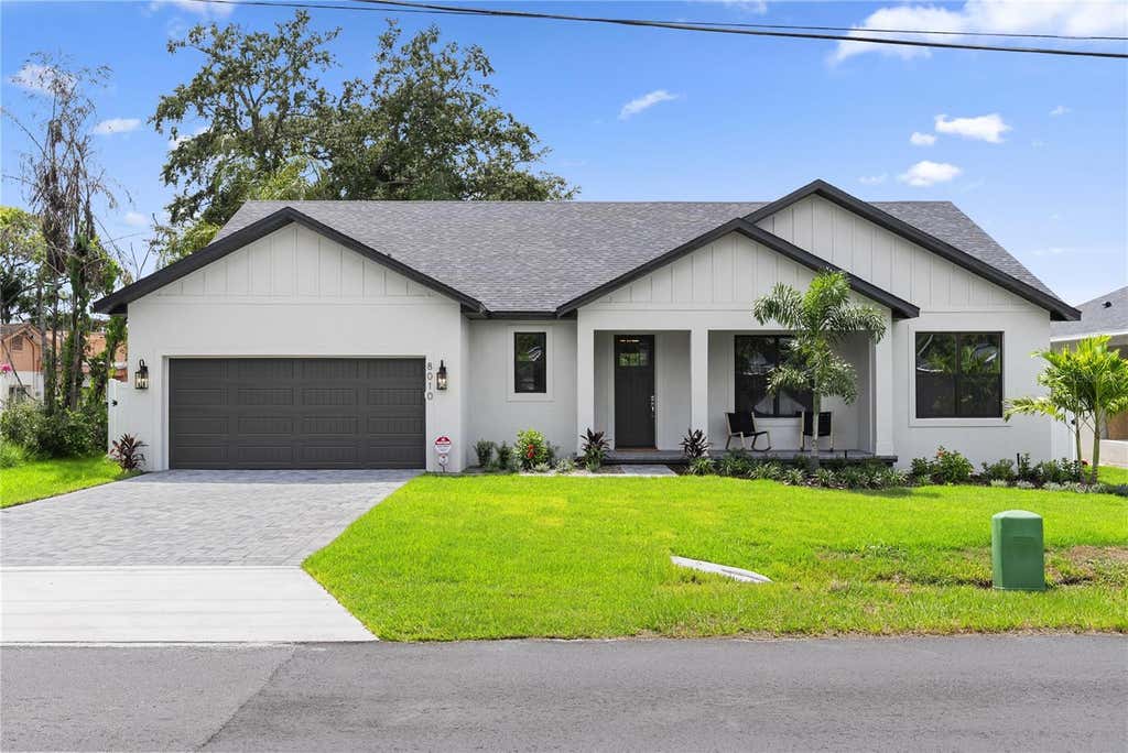 Photo of 8010 Gondola Drive, Orlando, FL 32809 (MLS # O6433141)