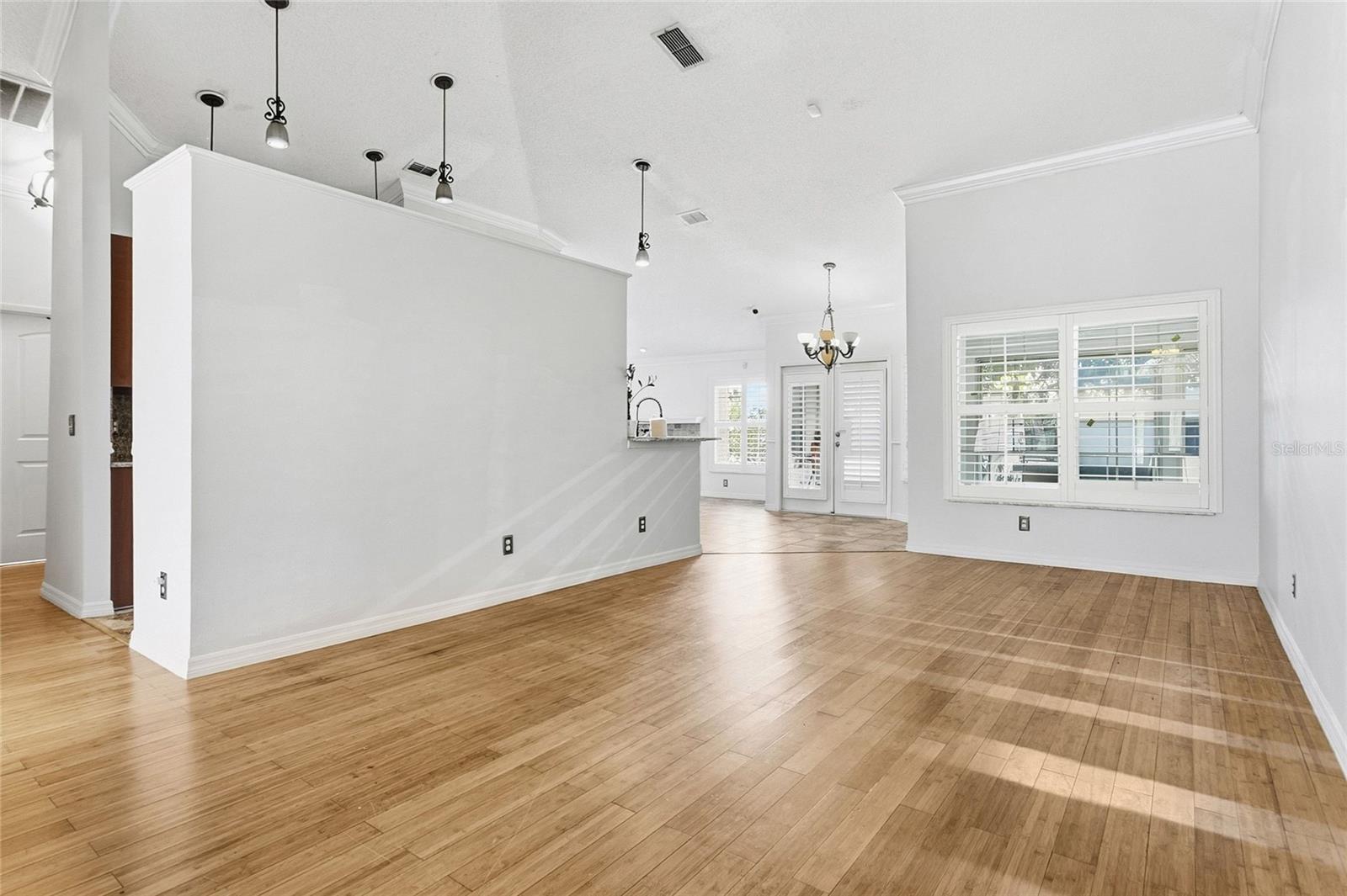 SILVER RIDGE PH 04 - Residential