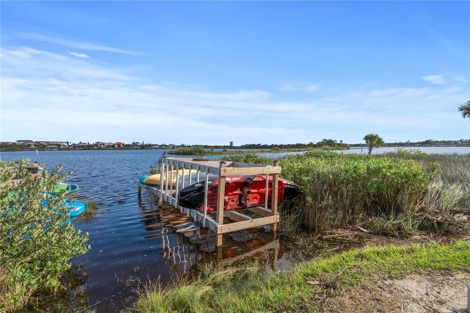 OCEAN CONDO PH III - Residential Lease