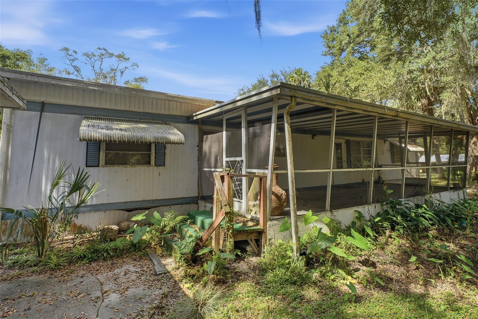 2400 N JUNGLECAMP ROAD