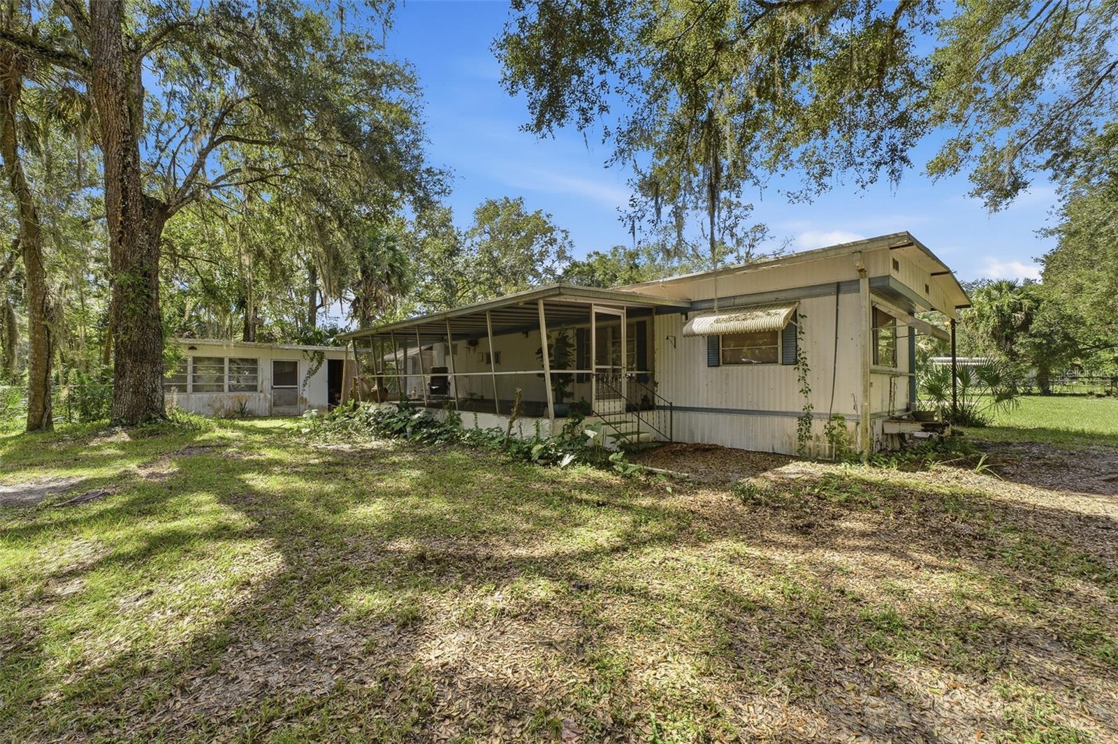 2400 N JUNGLECAMP ROAD