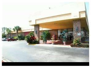 Fully furnished 1 bedroom efficiency with refrigerator and air conditioner with room for a kitchenette. HOA includes: water, electricity, cable tv, trash removal and security. Near shopping, restaurants, attractions, and airport.