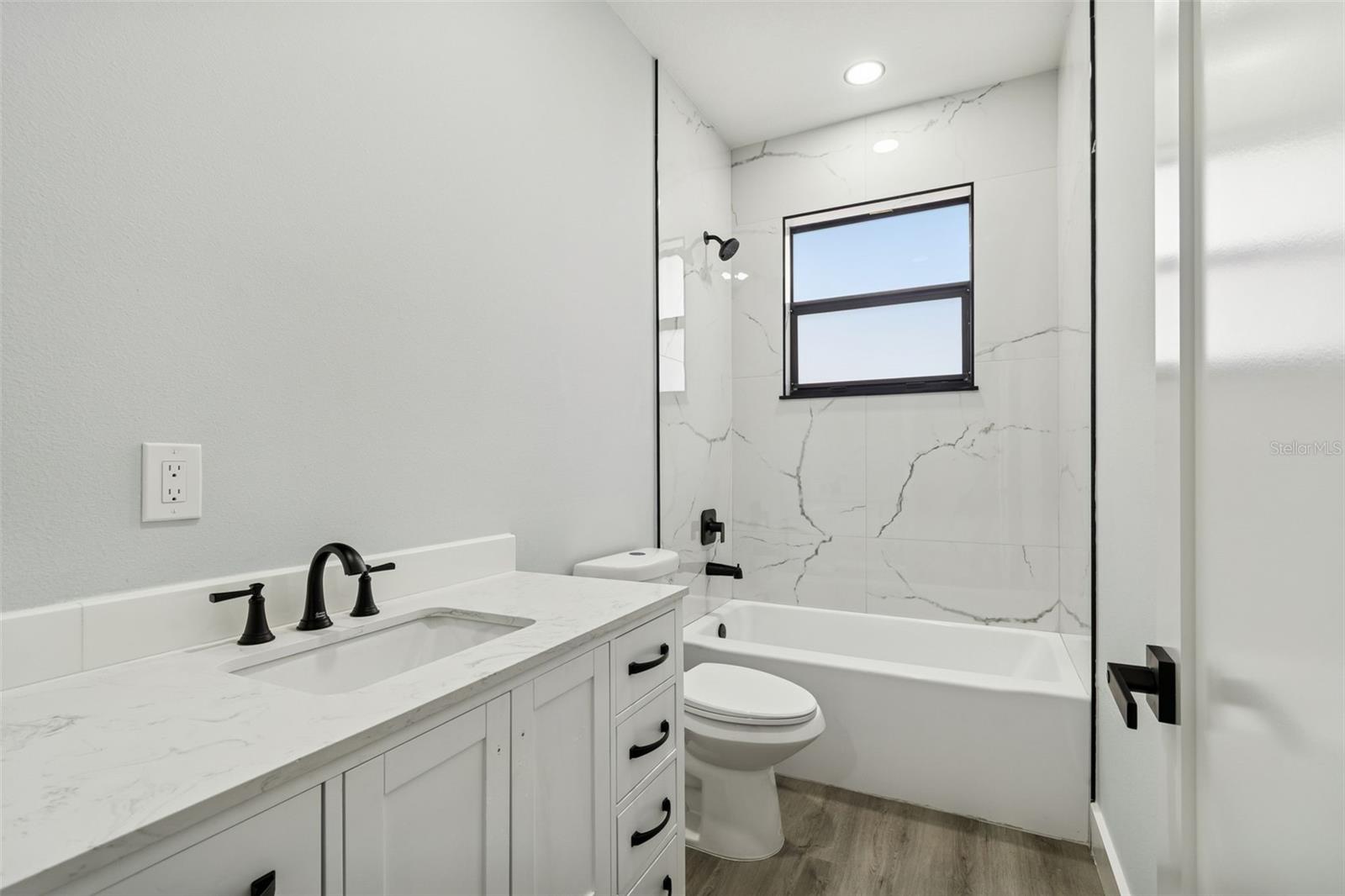 ORCHID LAKE SUB - Residential