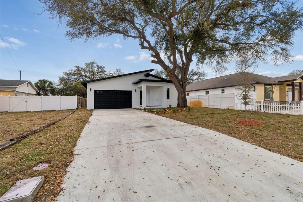 Photo of 5140 70th Avenue N, Pinellas Park, FL 33781 (MLS # TB8481404)