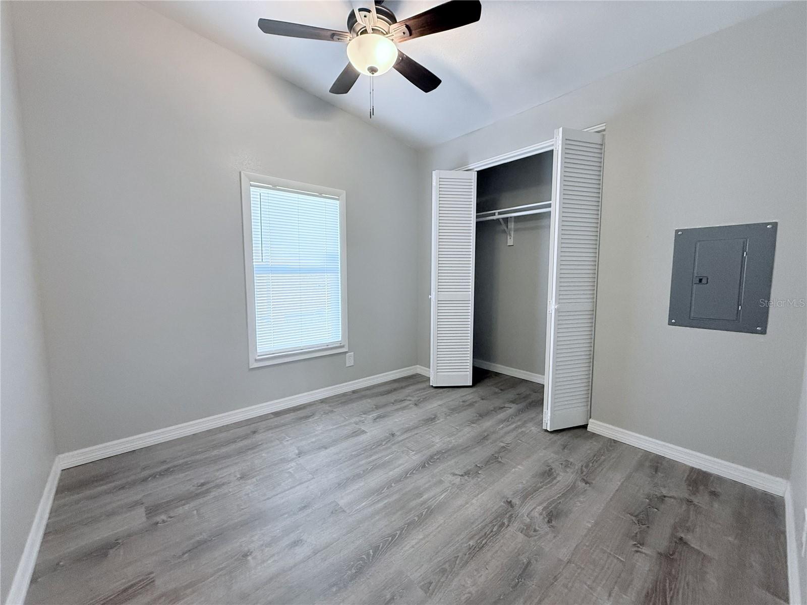 SANDALWOOD MOBILE HOME - Residential