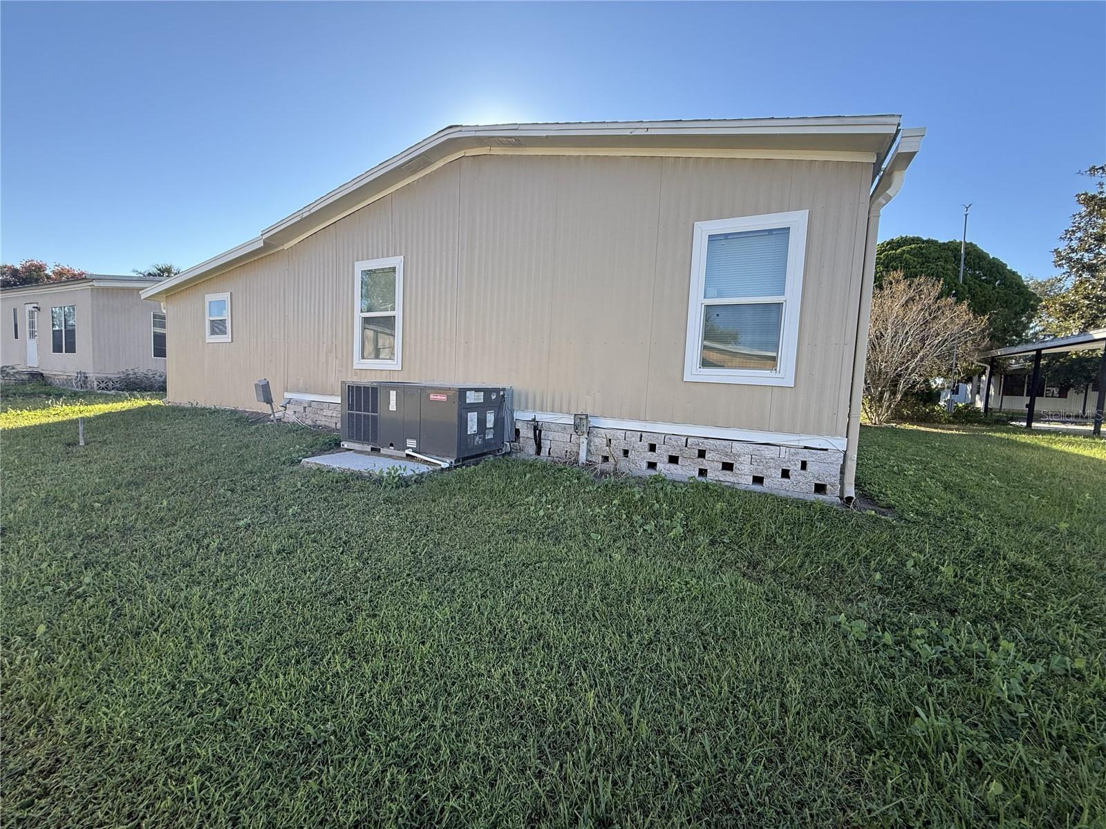 SANDALWOOD MOBILE HOME - Residential