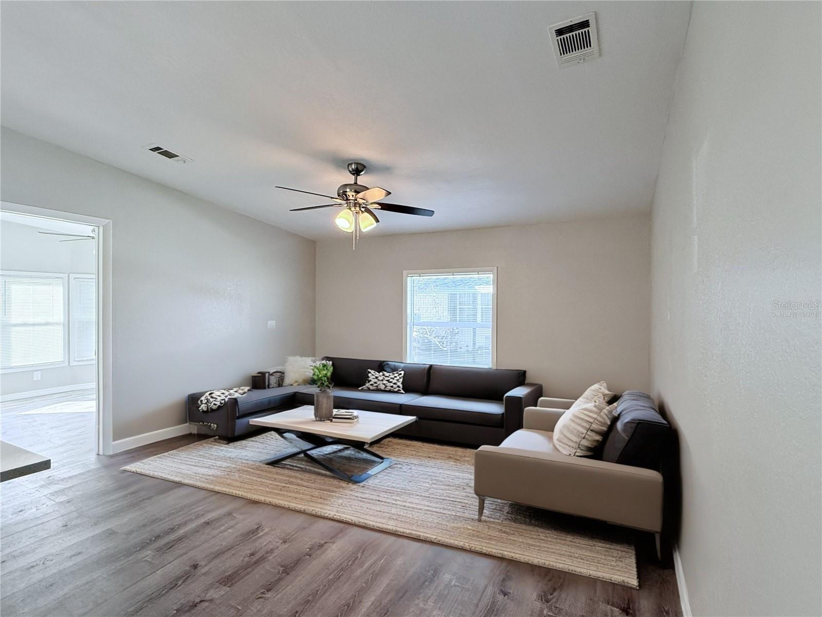 SANDALWOOD MOBILE HOME - Residential