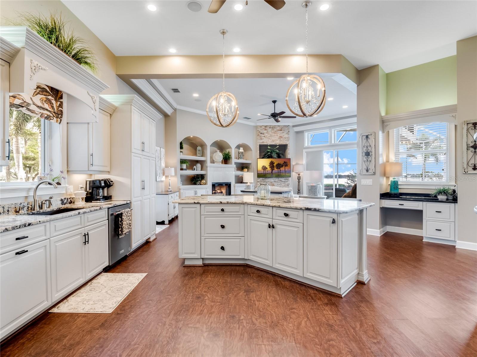 WYNDHAM AT LAKE WINTERSET - Residential