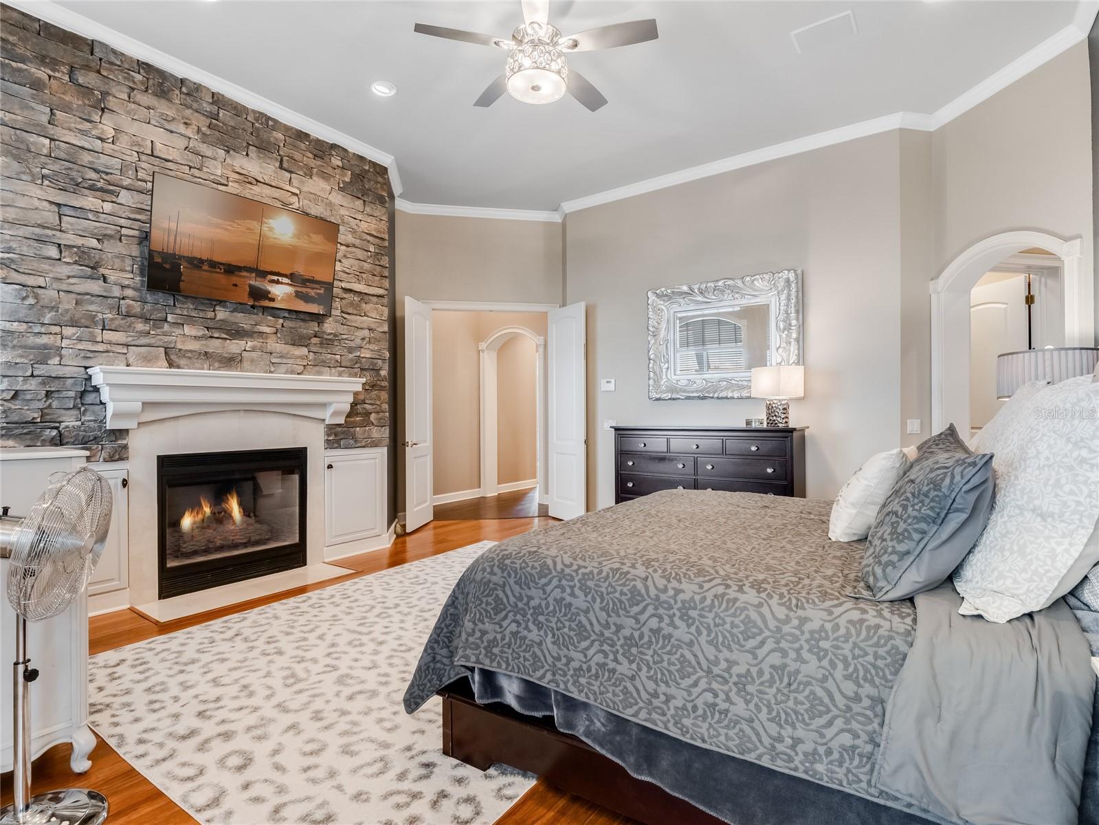 WYNDHAM AT LAKE WINTERSET - Residential