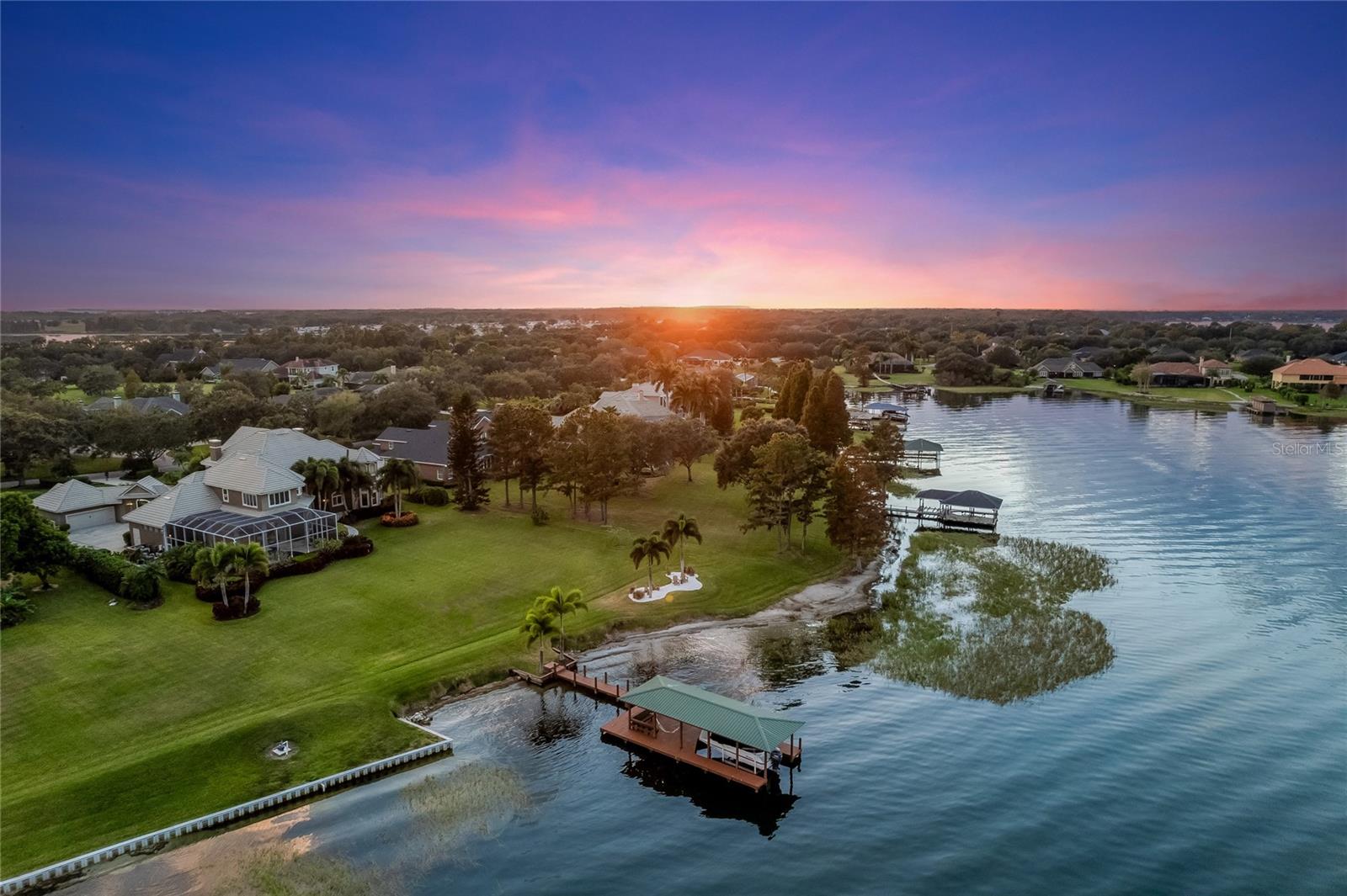 WYNDHAM AT LAKE WINTERSET - Residential