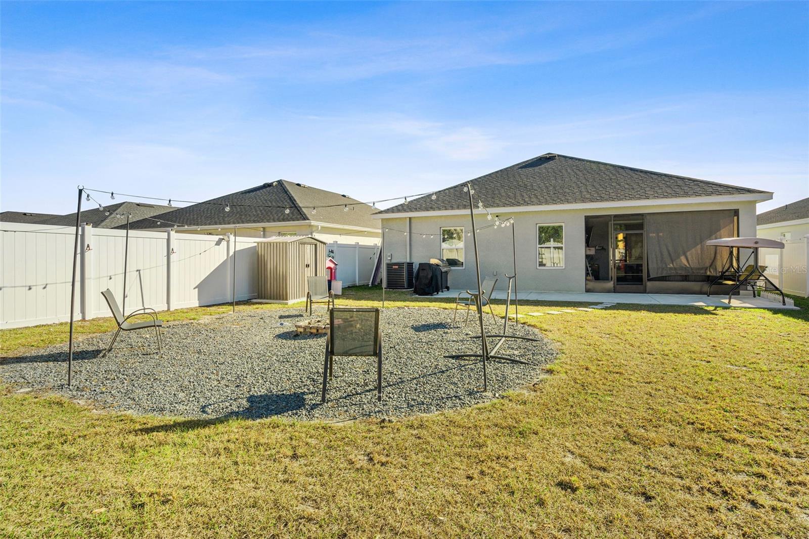 BRIDGEPORT LAKES PH THREE - Residential